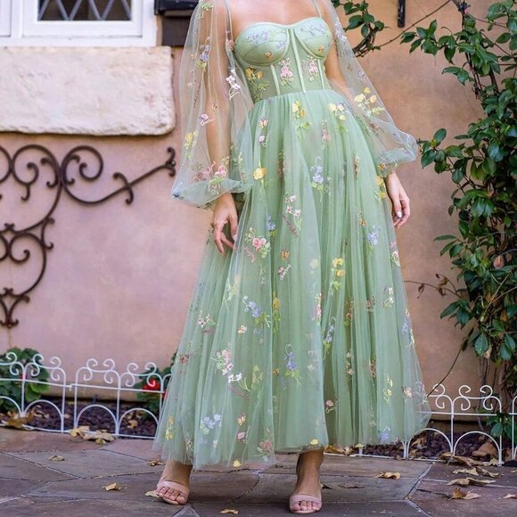 Dresses & Skirts - Olive Green Elegant Women's Romantic Prom Dress With Princess Puff Sleeves